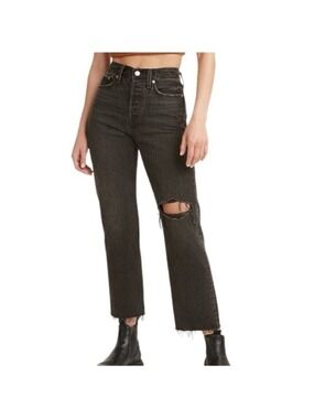 NWT Levi's Wedgie Straight Jeans Distressed Washed Black Raw Hem Size 26 NEW